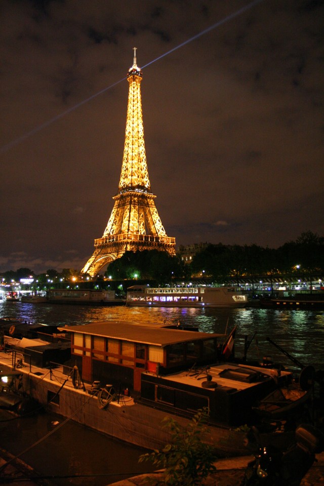We went out for a late dinner after our nap and then stayed out past midnight getting shots of the Tower at night. This is one of my favorite shots!