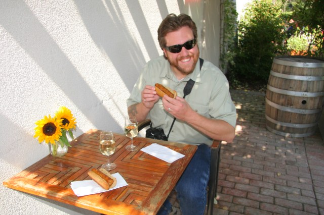 We decided to spend the afternoon casually making our way around to a few of the other wineries to grab some lunch and just enjoy the day.