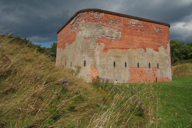 We ended our stay by walking out to an old fort, passing through some golf course greens along the way.