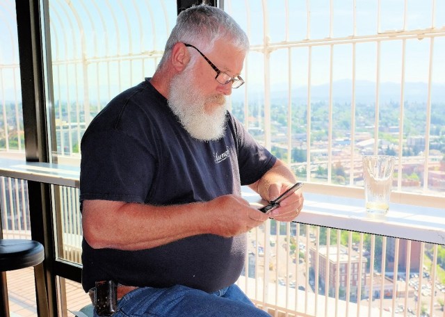 100T4657_LUCiD_LUCiD