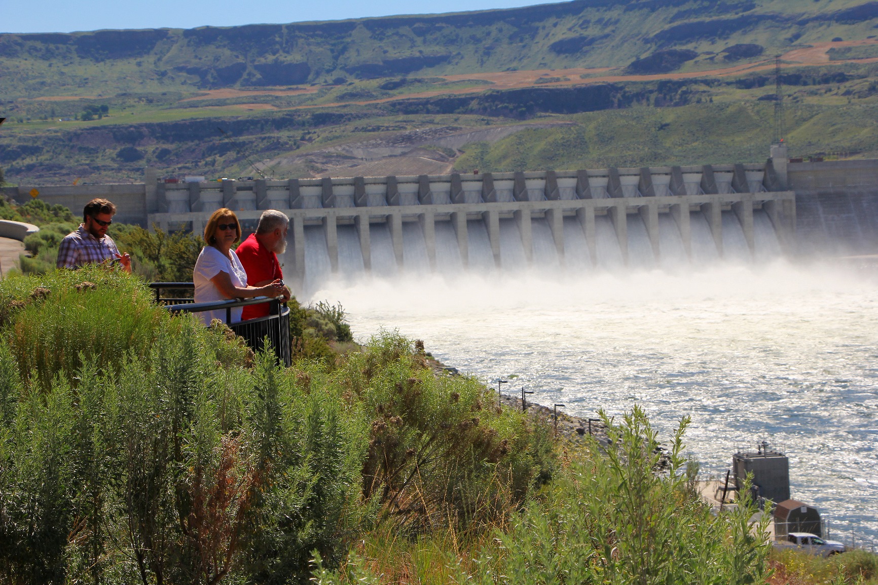 The Dam Tour: Columbia River Dams – Heather's Compass