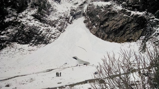 img_20190101_124730464_lucid